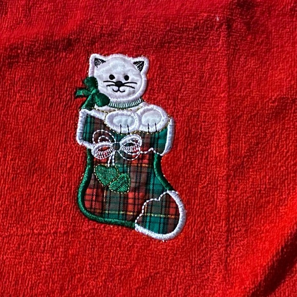 Bundle of 6 x Cotton Christmas Hand Towels & Set of Oven Mitts - Picture 5 of 12